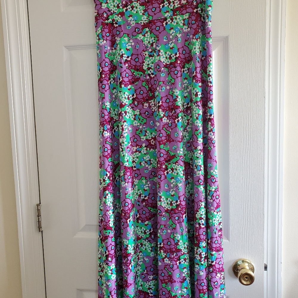 Medium LuLaRoe Maxi Skirt